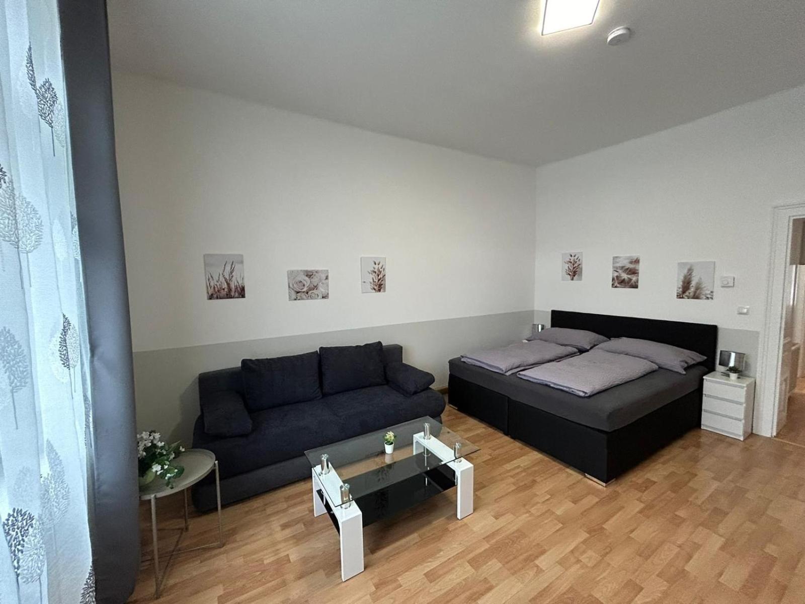 Paky 00210 Wien
